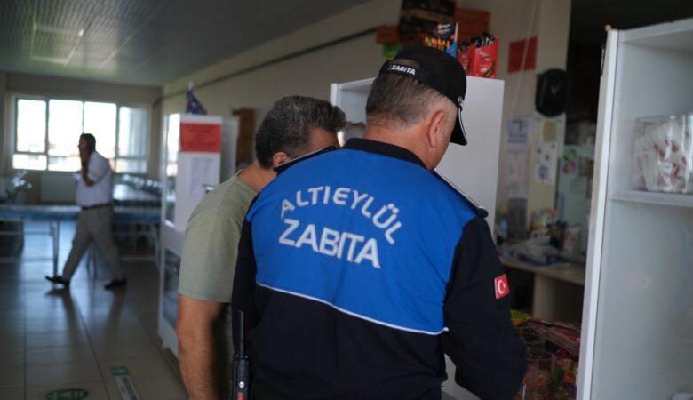 ALTIEYLÜL BELEDİYESİ’NDEN OKUL KANTİNLERİNE DENETİM