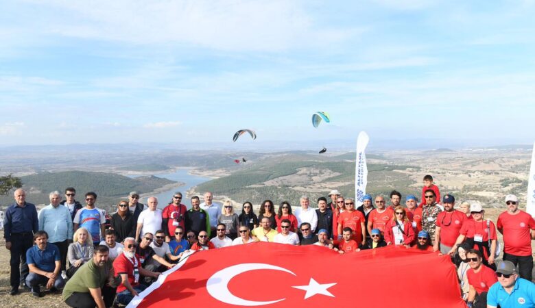 ALTIEYLÜL’DE 100. YIL COŞKUSU