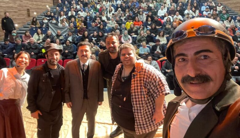 ALTIEYLÜL’DE ANLAMLI OYUN